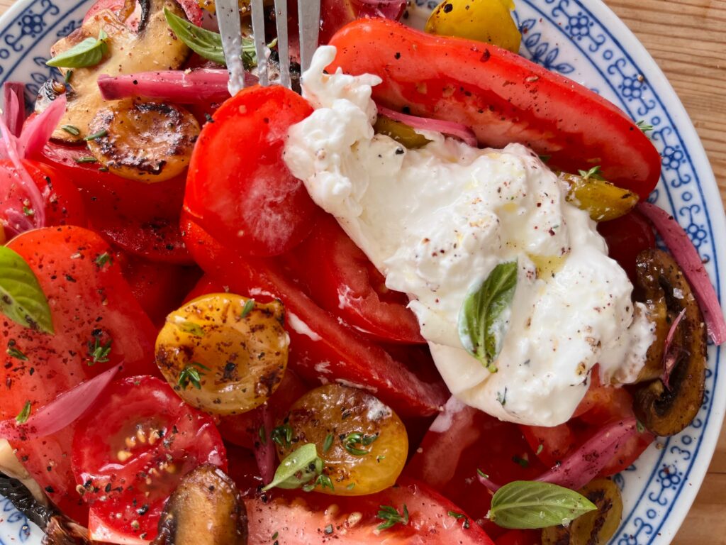 Burrata, Tomatensalat, Mirabellen