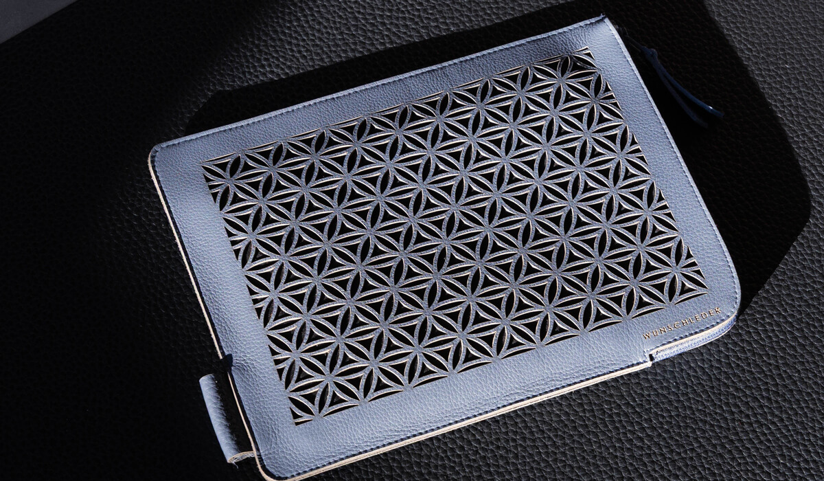 Elegante Tablet Hülle mit Lasercut-Design
